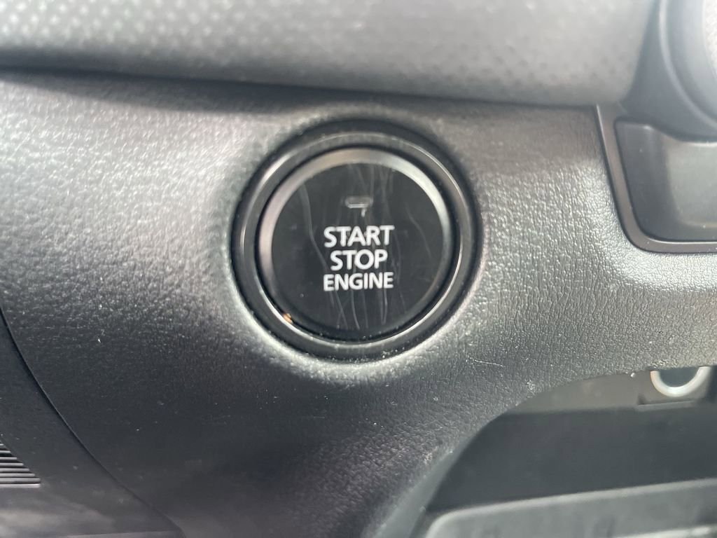 Used 2025 MAZDA CX-50 AWD 2.5 S w/ Preferred Package image 13