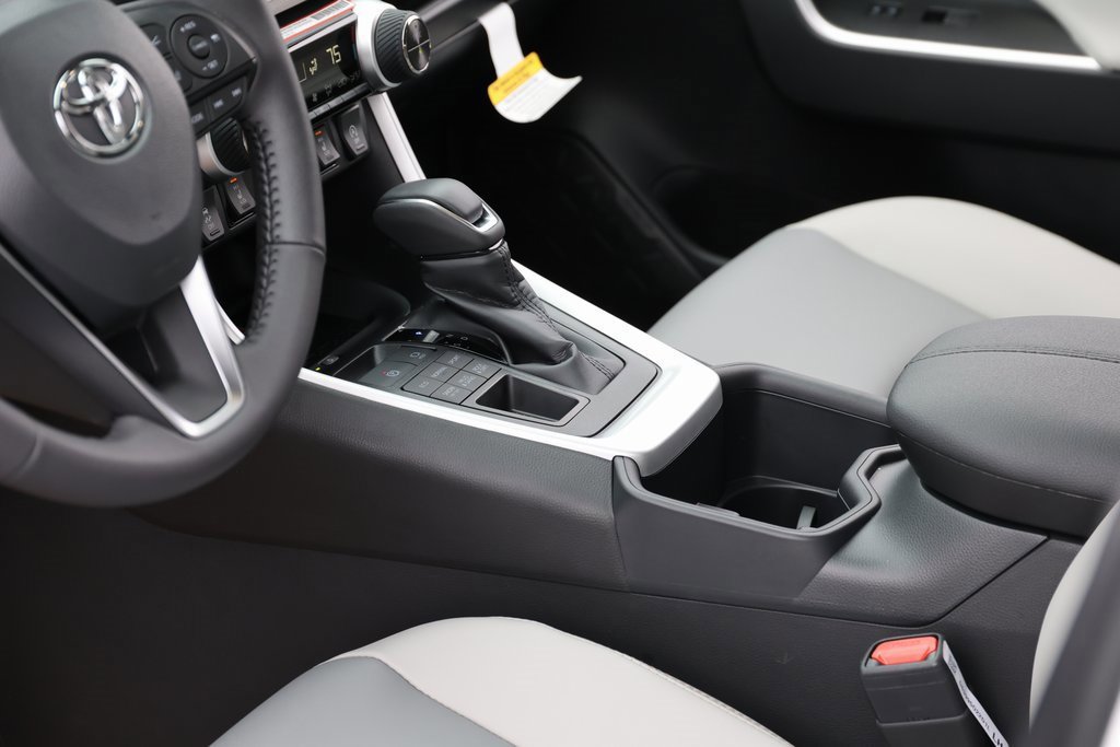 Certified 2025 Toyota RAV4 XLE Premium image 15
