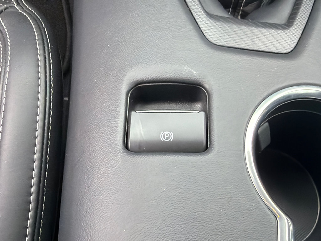 Used 2025 Ford Mustang GT Premium RWD image 29