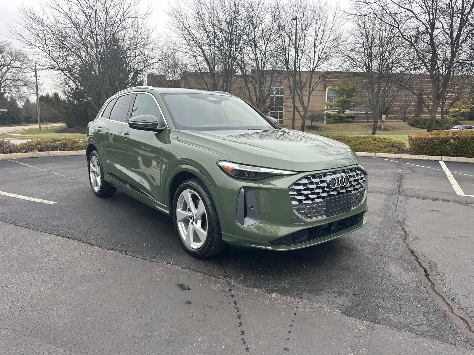 New 2025 Audi Q5 Prestige