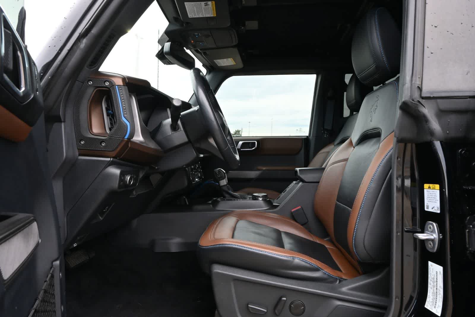 Used 2021 Ford Bronco Outer Banks AWD/4WD image 17