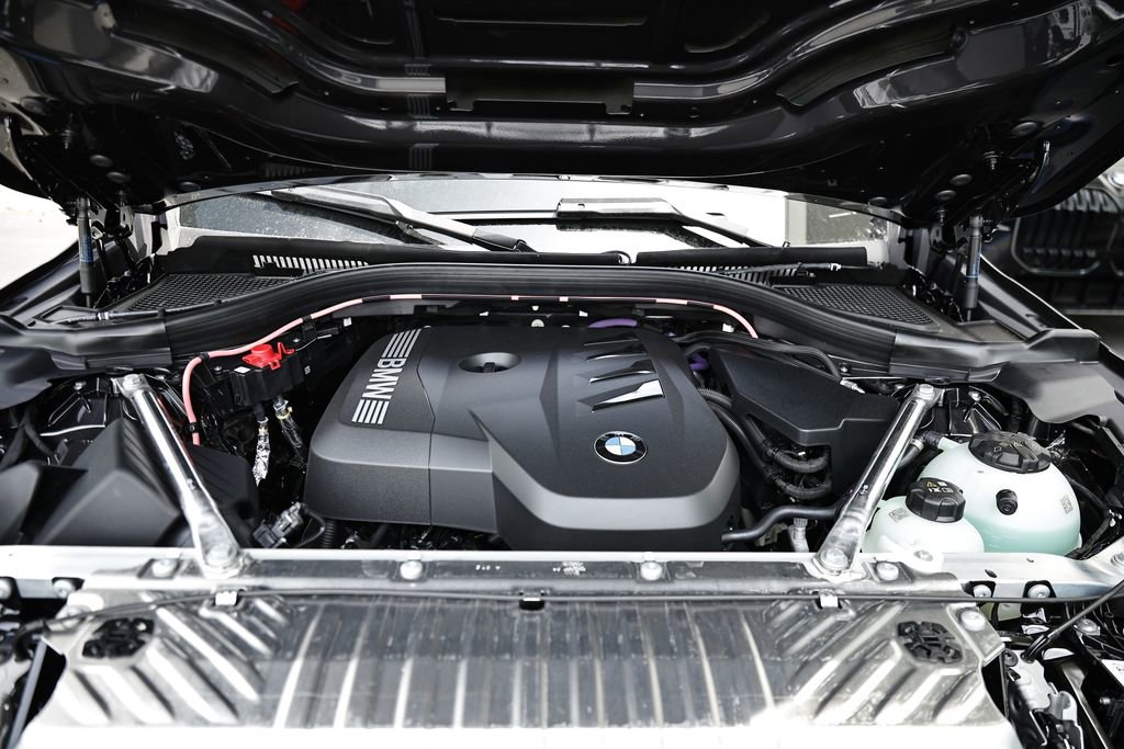 New 2026 BMW X3 xDrive30 w/ Premium Package AWD/4WD image 32