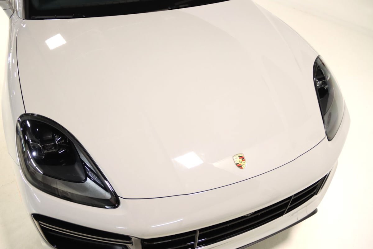 Used 2020 Porsche Cayenne Turbo AWD/4WD image 38