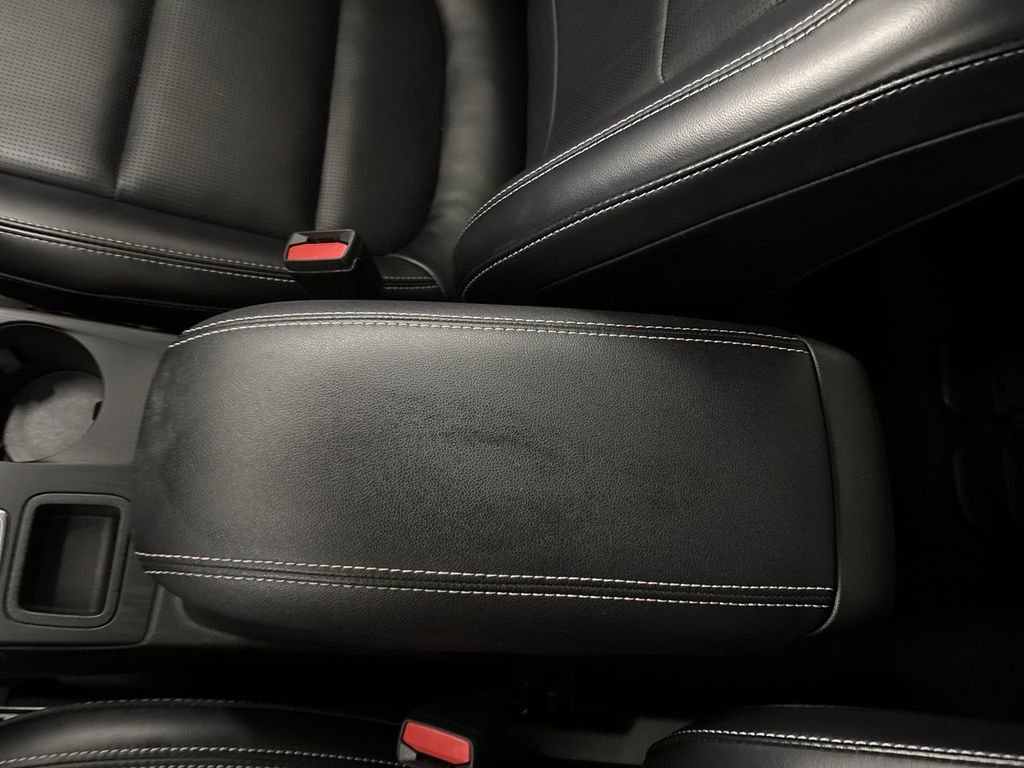 Used 2024 Ford Escape Platinum image 57