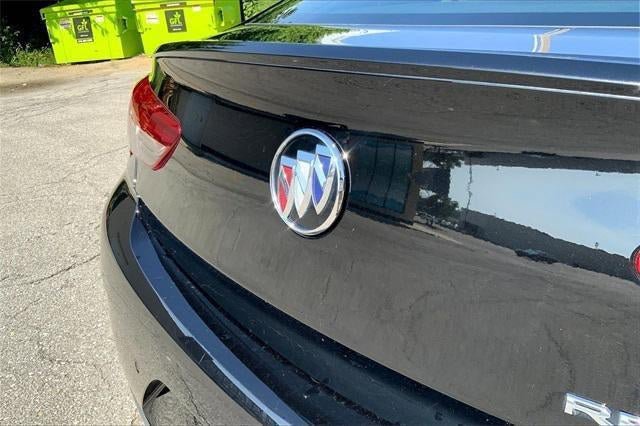 Used 2020 Buick Regal GS w/ GS Driver Confidence Package AWD/4WD image 7
