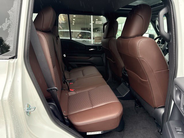 New 2027 Toyota Land Cruiser AWD/4WD image 36