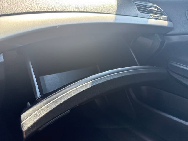 Used 2012 Honda Accord LX image 33