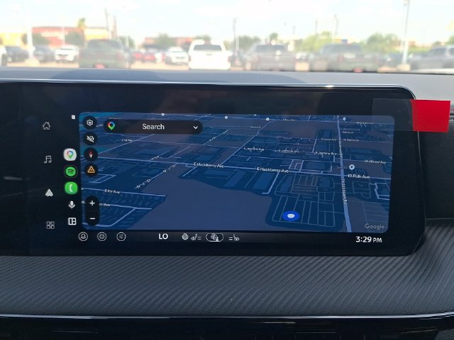 New 2026 Nissan Kicks SR w/ SR Premium Package FWD image 19