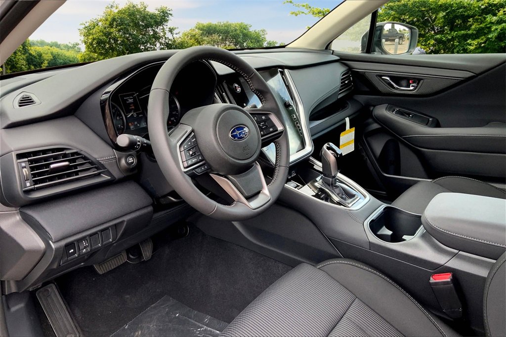 Used 2025 Subaru Legacy Premium image 7