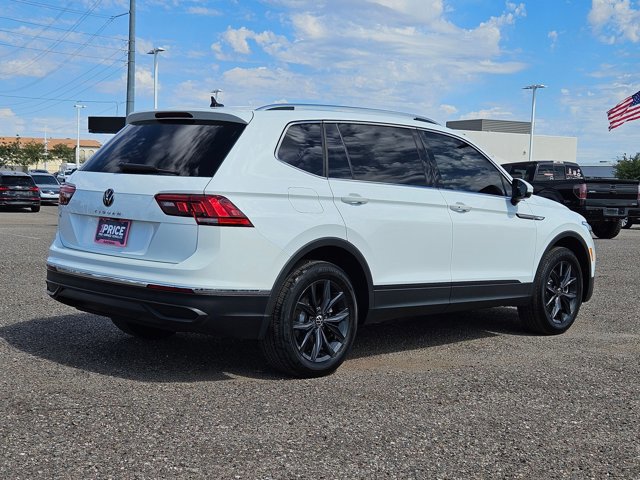 Used 2024 Volkswagen Tiguan SE image 5