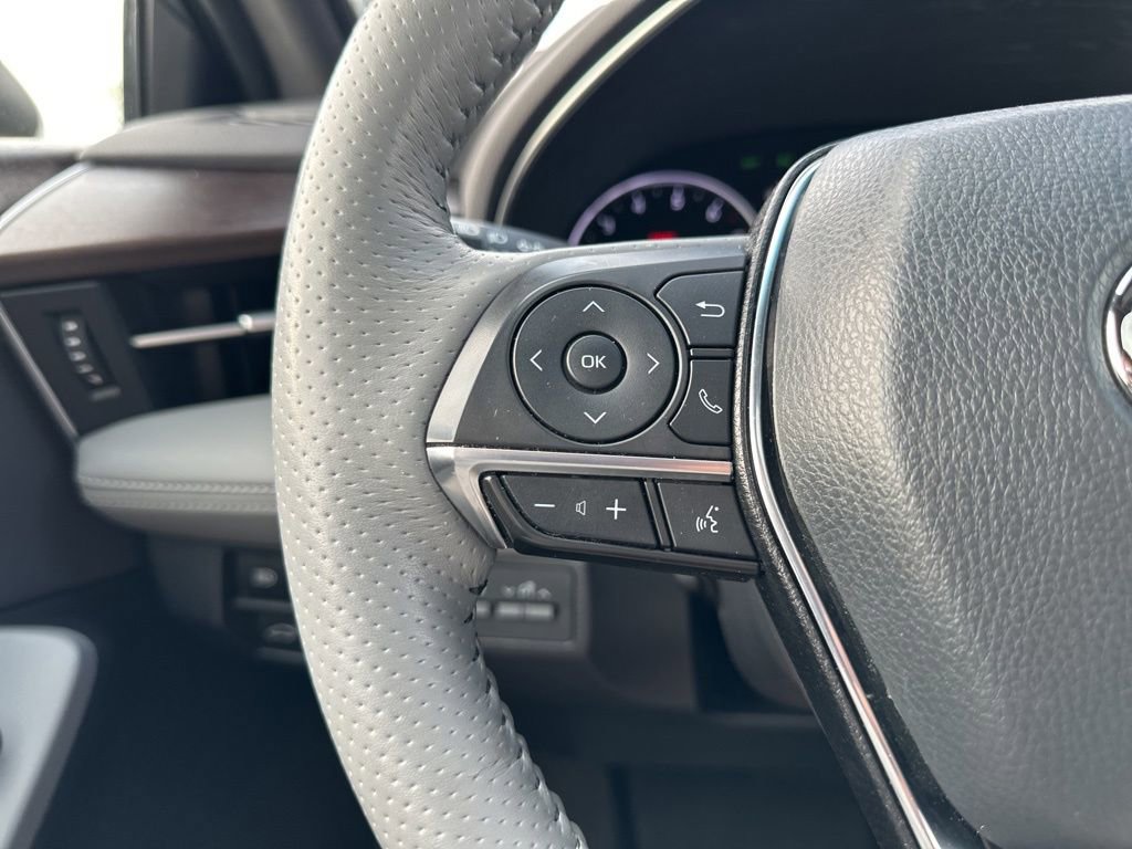 Used 2020 Toyota Avalon Limited w/ Advanced Safety Package FWD image 19