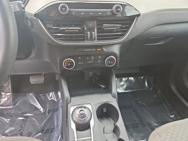 Used 2022 Ford Escape SE image 11