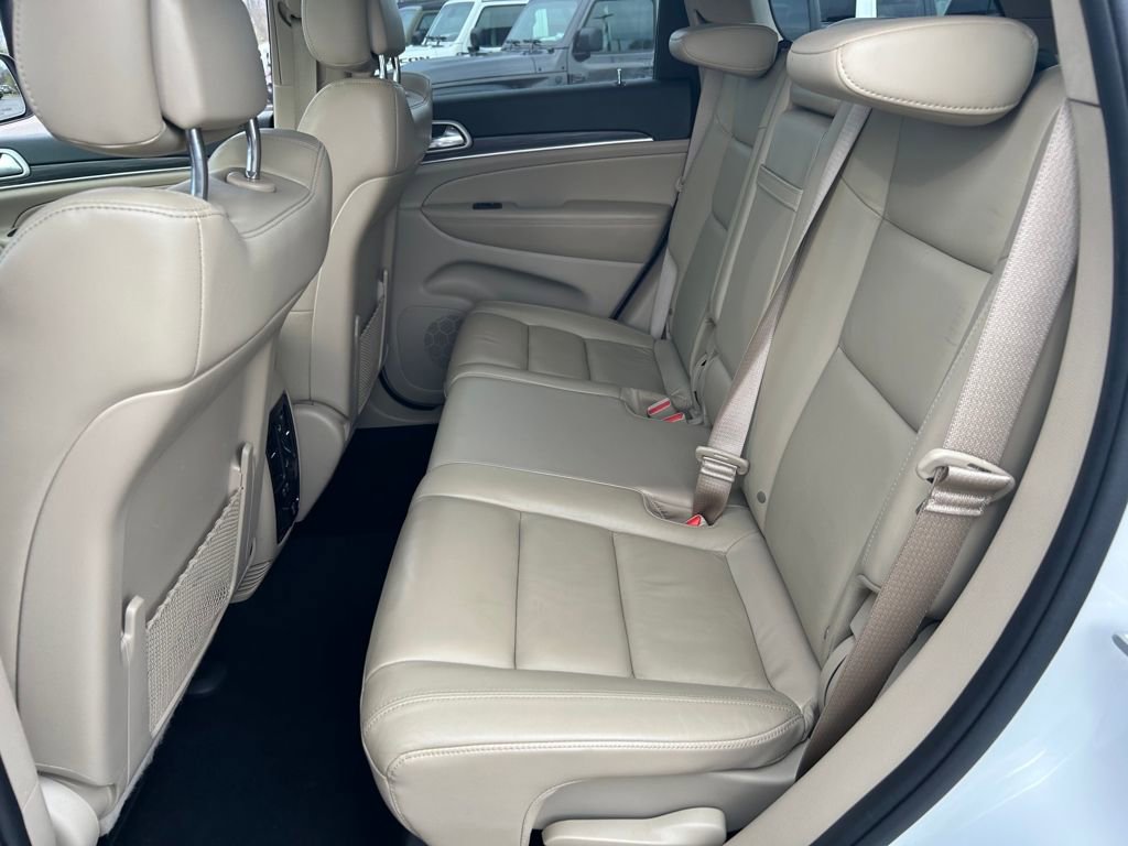 Used 2021 Jeep Grand Cherokee Limited image 25