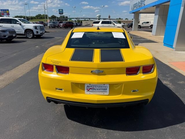 Used 2010 Chevrolet Camaro LT RWD image 6