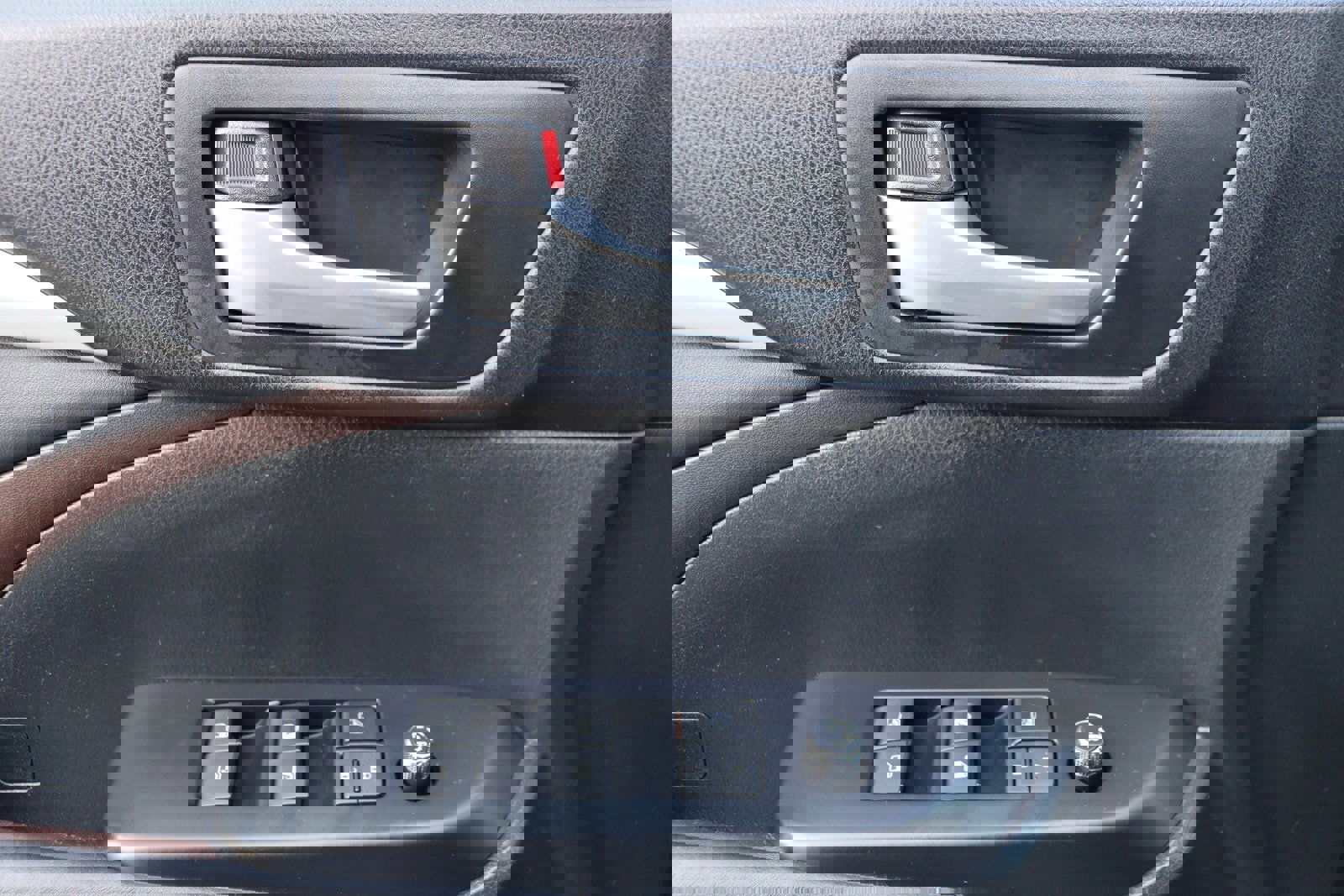 Used 2015 Toyota Highlander XLE image 26