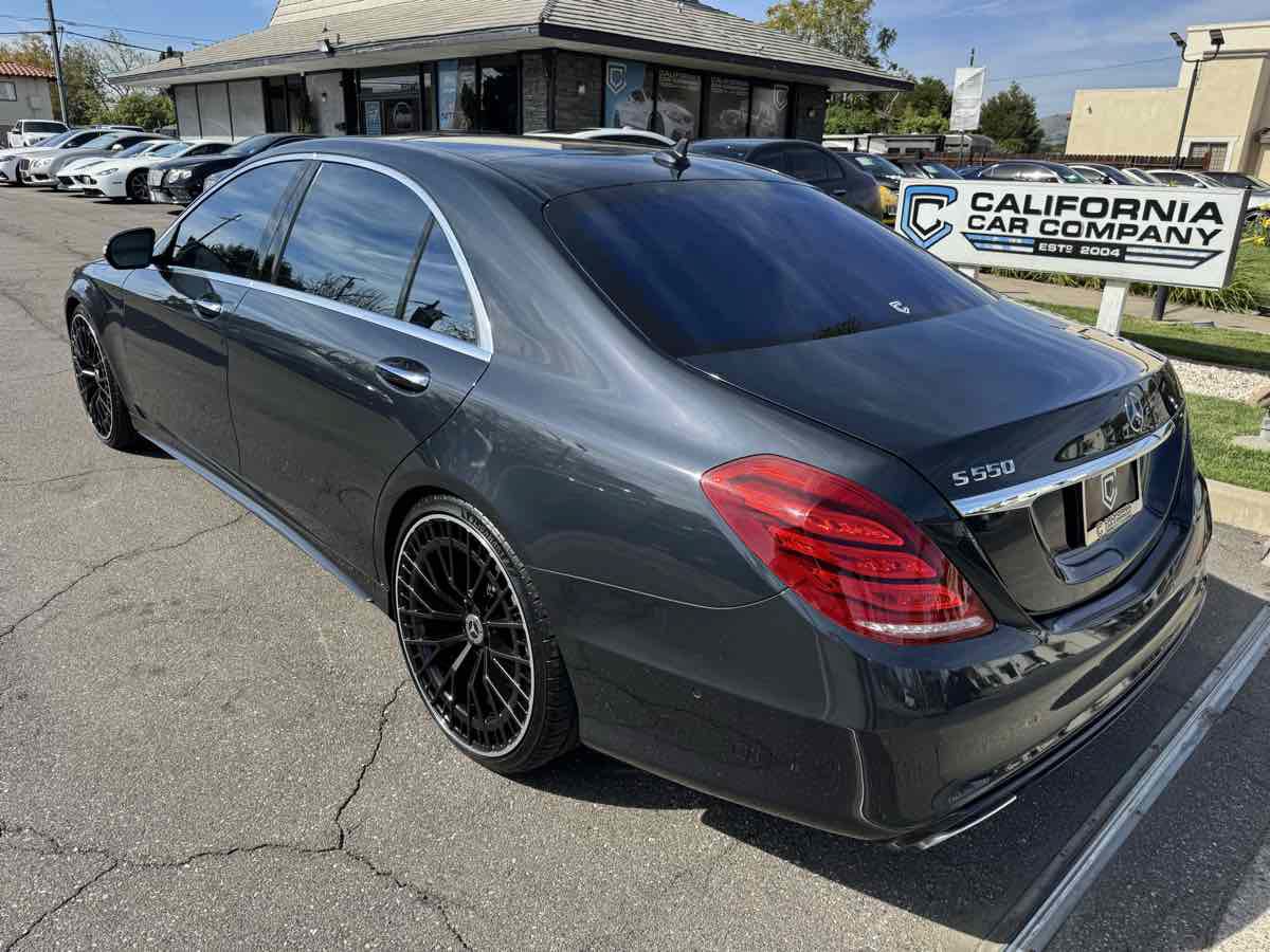 Used 2016 Mercedes-Benz S 550 Sedan image 3