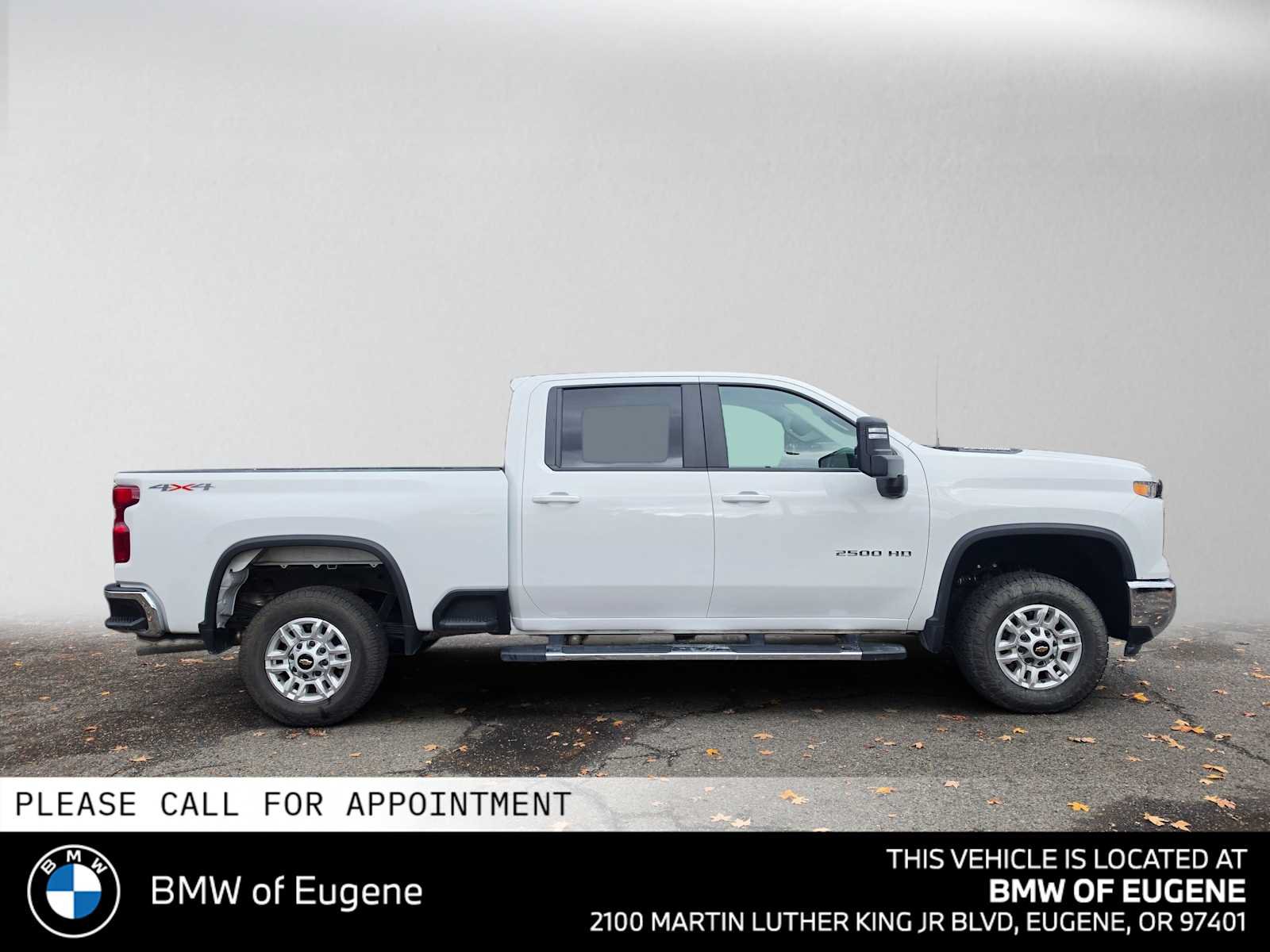 Used 2025 Chevrolet Silverado 2500 LT w/ Safety Package AWD/4WD image 2