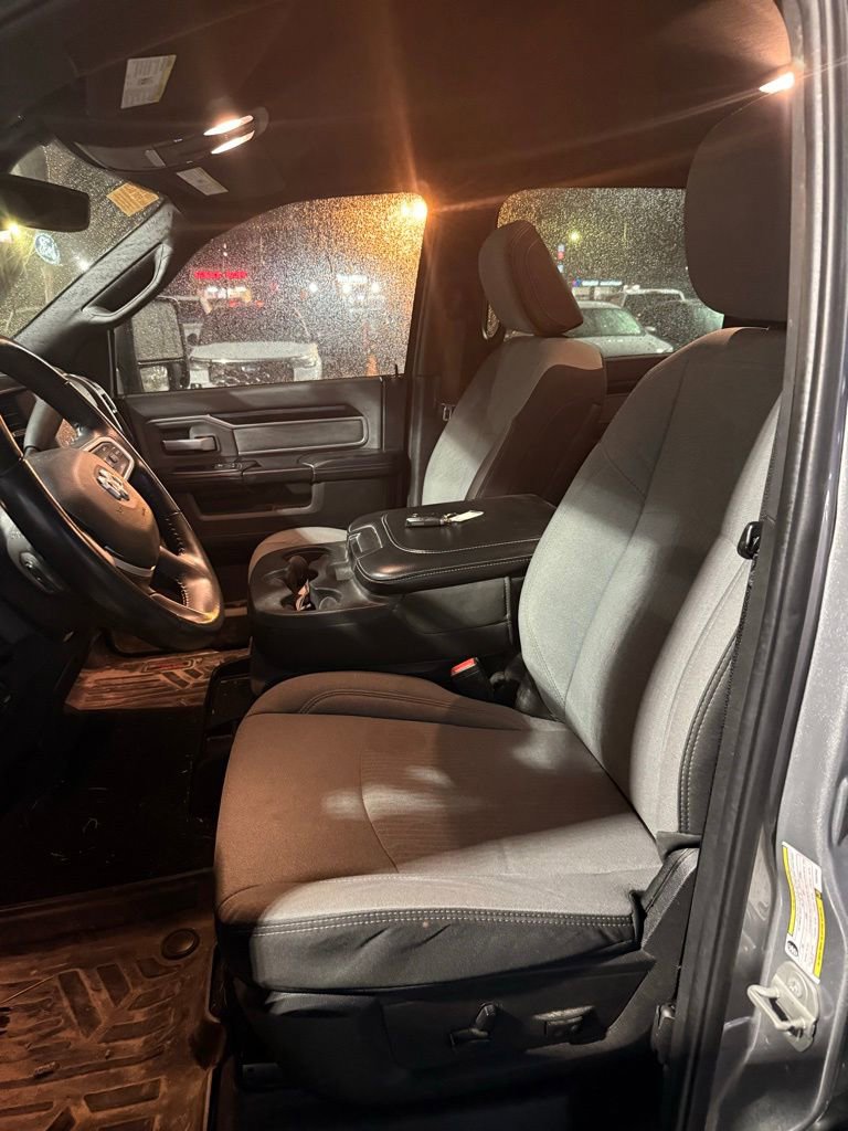 Used 2023 RAM 2500 Big Horn w/ Level 1 Equipment Group image 9