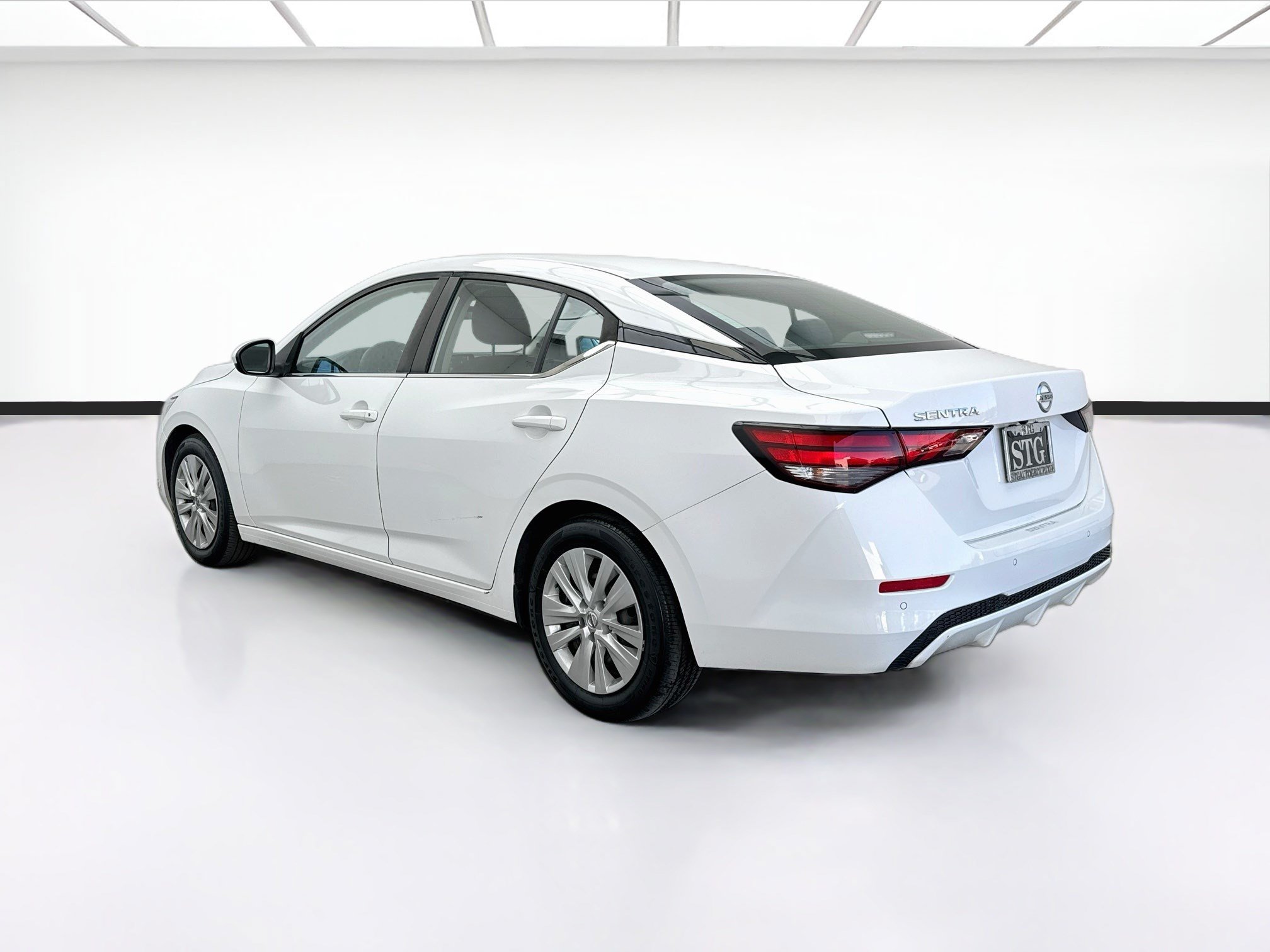 Used 2023 Nissan Sentra S FWD image 6