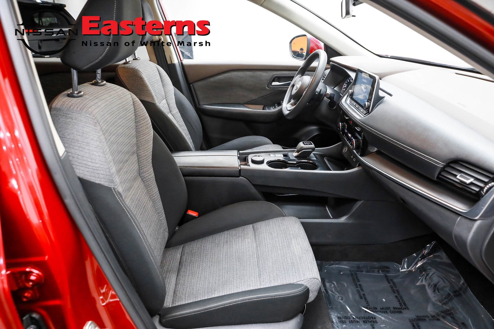 Used 2022 Nissan Rogue SV image 59