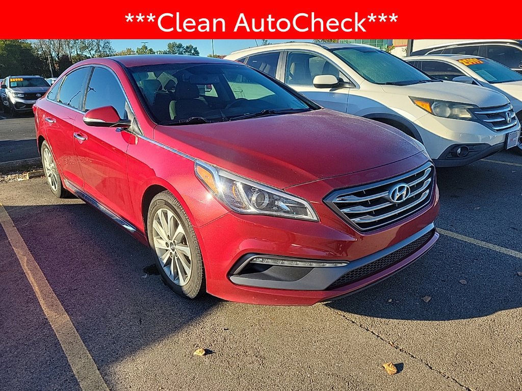 Used 2016 Hyundai Sonata Sport w/ Option Group 02 FWD image 3