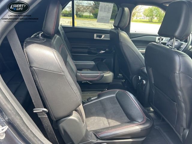 Used 2023 Ford Explorer ST-Line w/ Class IV Trailer Tow Package AWD/4WD image 8