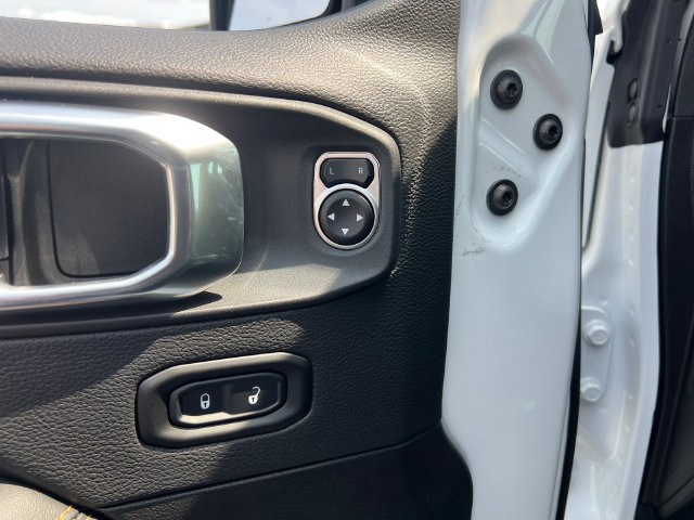New 2026 Jeep Gladiator Overland AWD/4WD image 12