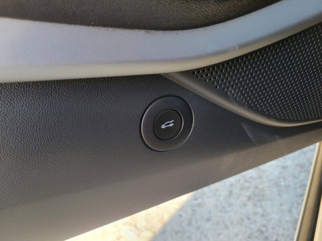 Used 2017 Chevrolet Camaro SS image 25