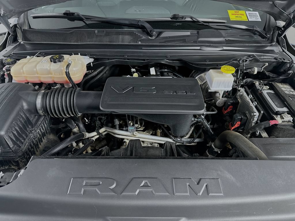 Used 2024 RAM 1500 Big Horn AWD/4WD image 32