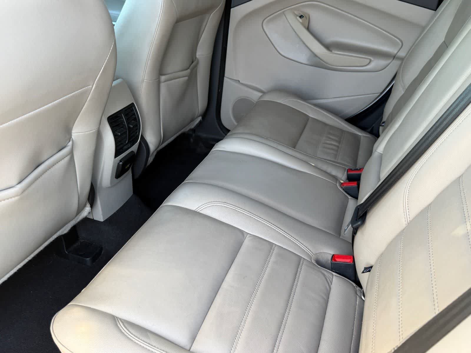 Used 2019 Ford Escape Titanium FWD image 11