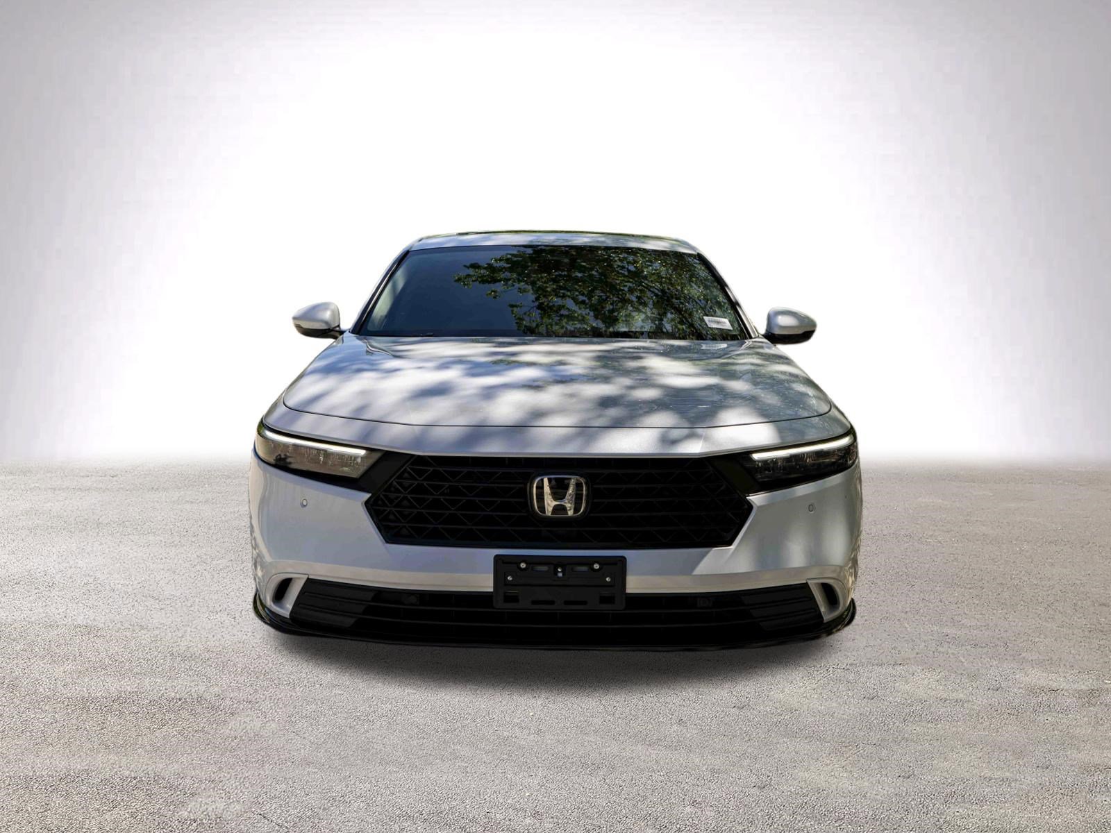 Used 2025 Honda Accord EX-L image 3