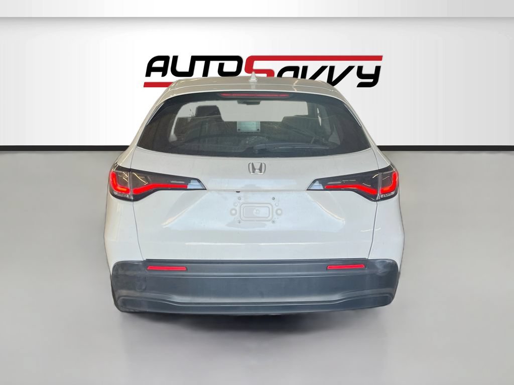 Used 2025 Honda HR-V LX image 6