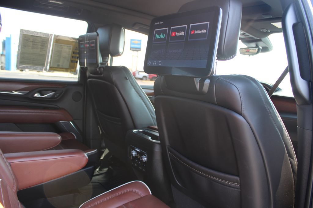 Used 2023 GMC Yukon Denali Ultimate w/ LPO, Floor Liner Package AWD/4WD image 37