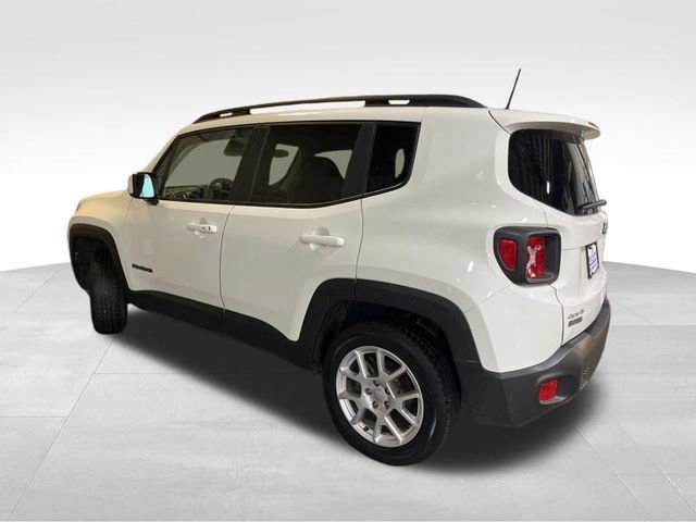 Used 2019 Jeep Renegade Latitude w/ Cold Weather Group image 5