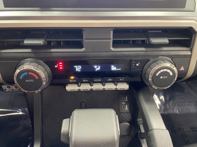 Used 2025 Toyota Tacoma TRD Sport AWD/4WD image 6