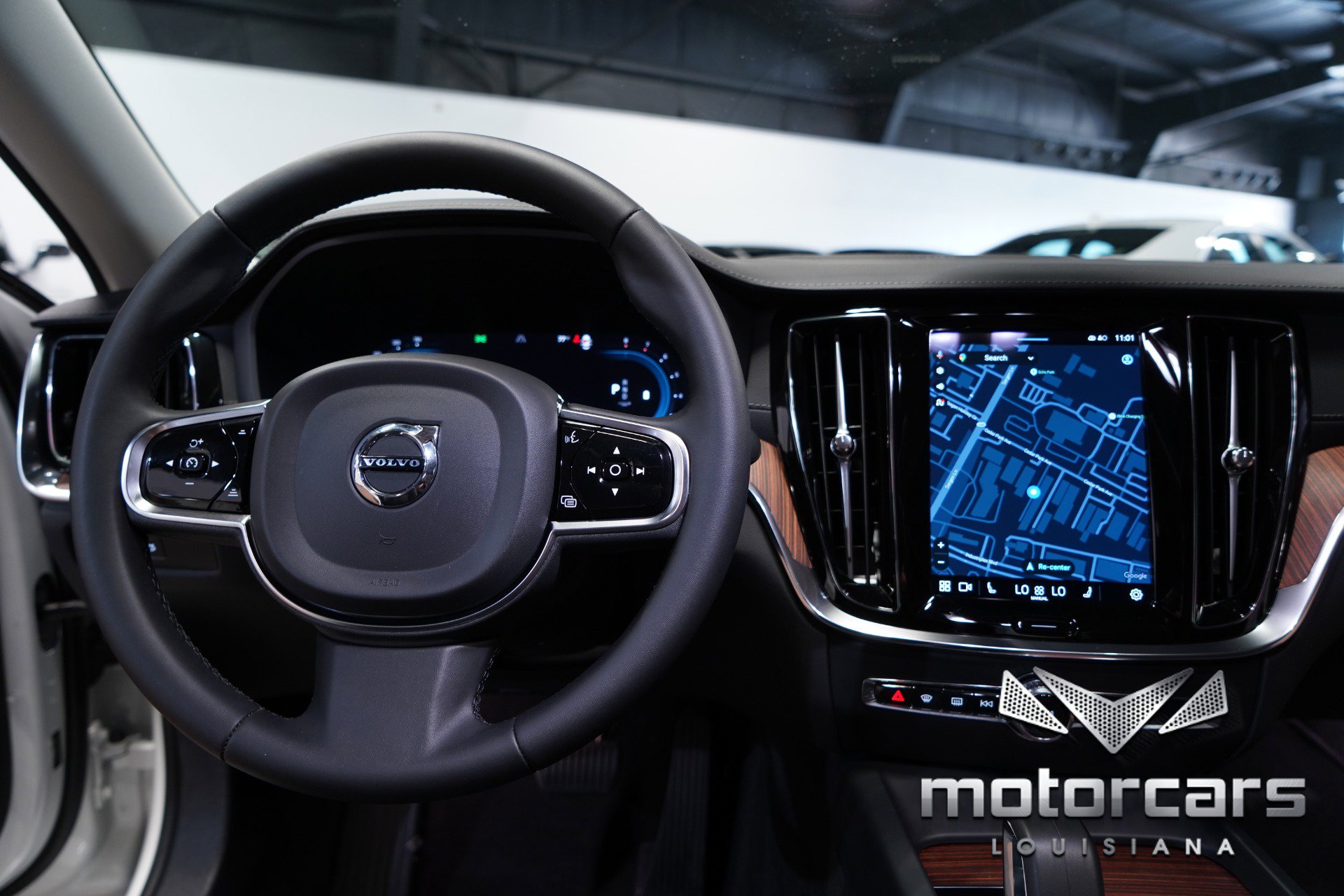 Used 2024 Volvo S60 B5 Ultimate image 33