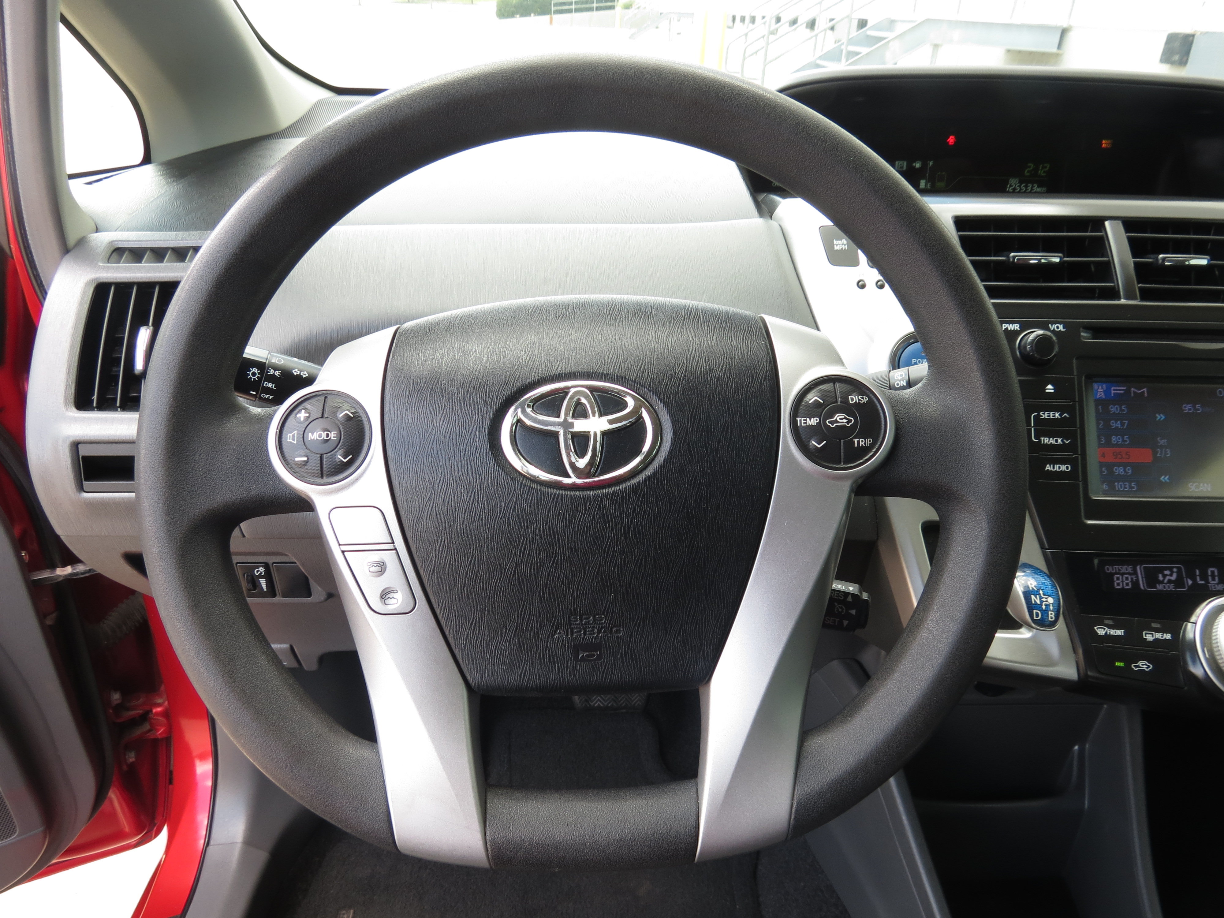 Used 2014 Toyota Prius V Two FWD image 12