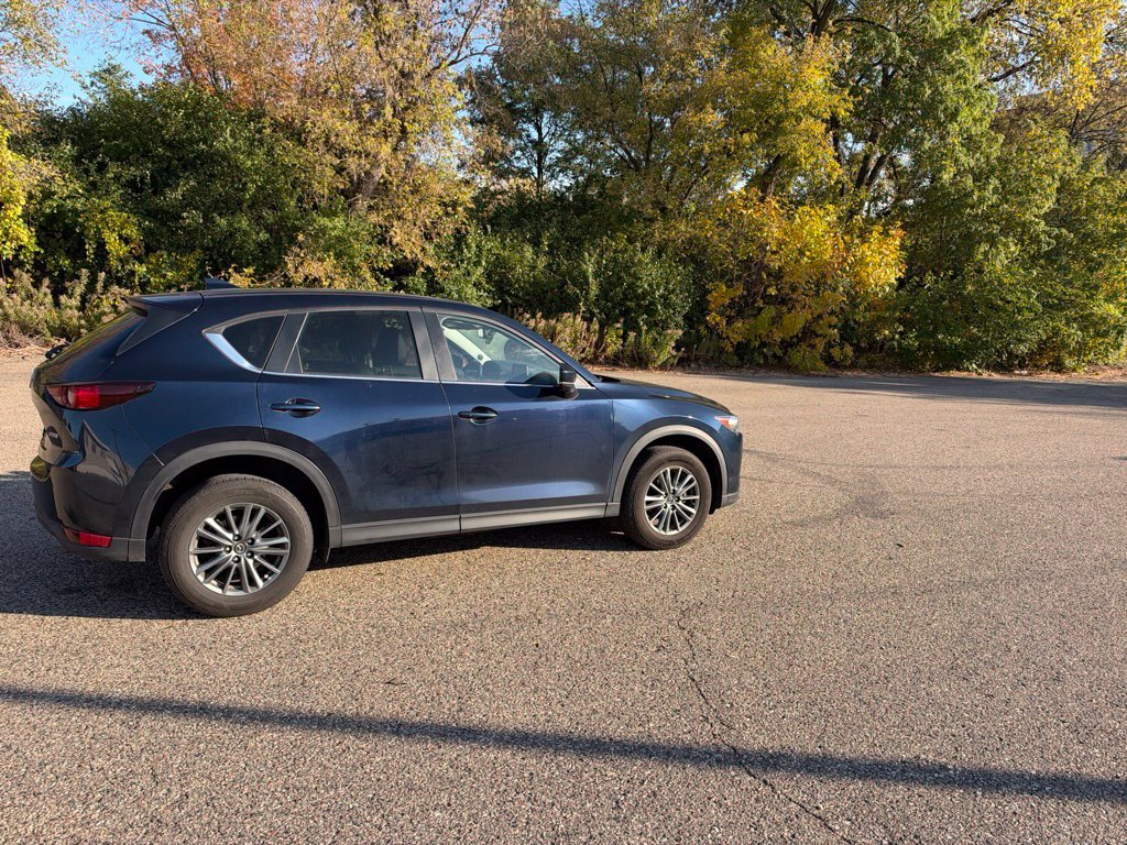 Used 2017 MAZDA CX-5 Touring w/ Preferred Equipment Package AWD/4WD image 25