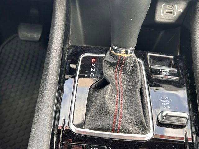 Used 2025 Jeep Compass Trailhawk AWD/4WD image 29