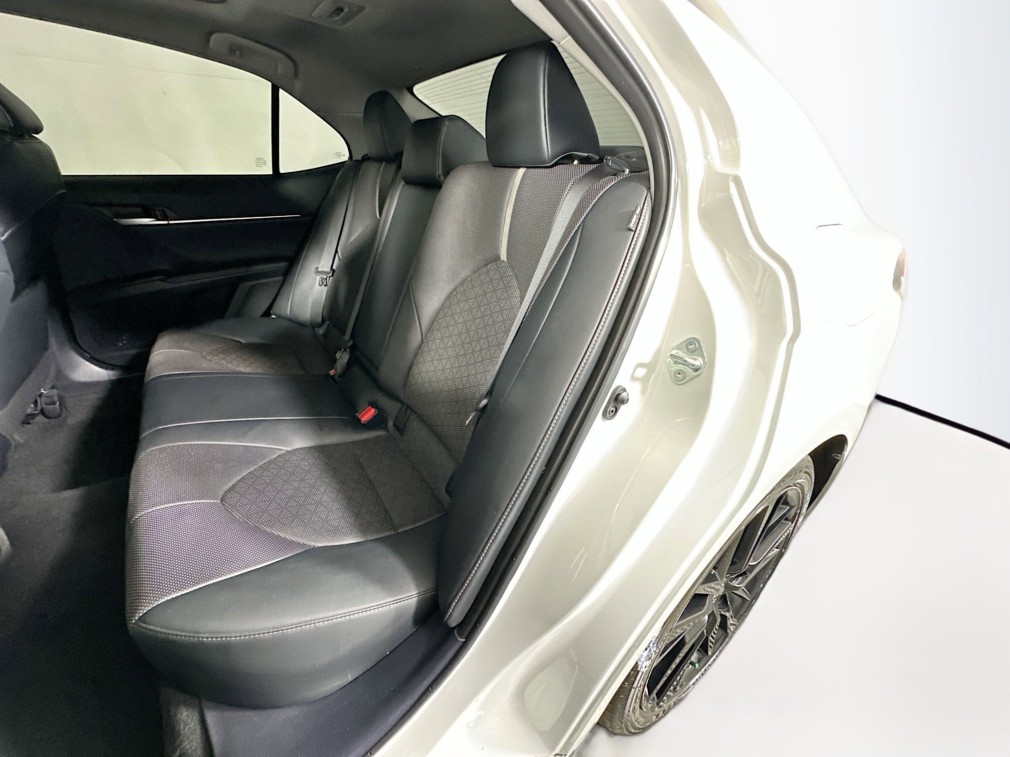 Used 2024 Toyota Camry XSE w/ Navigation Package FWD image 26