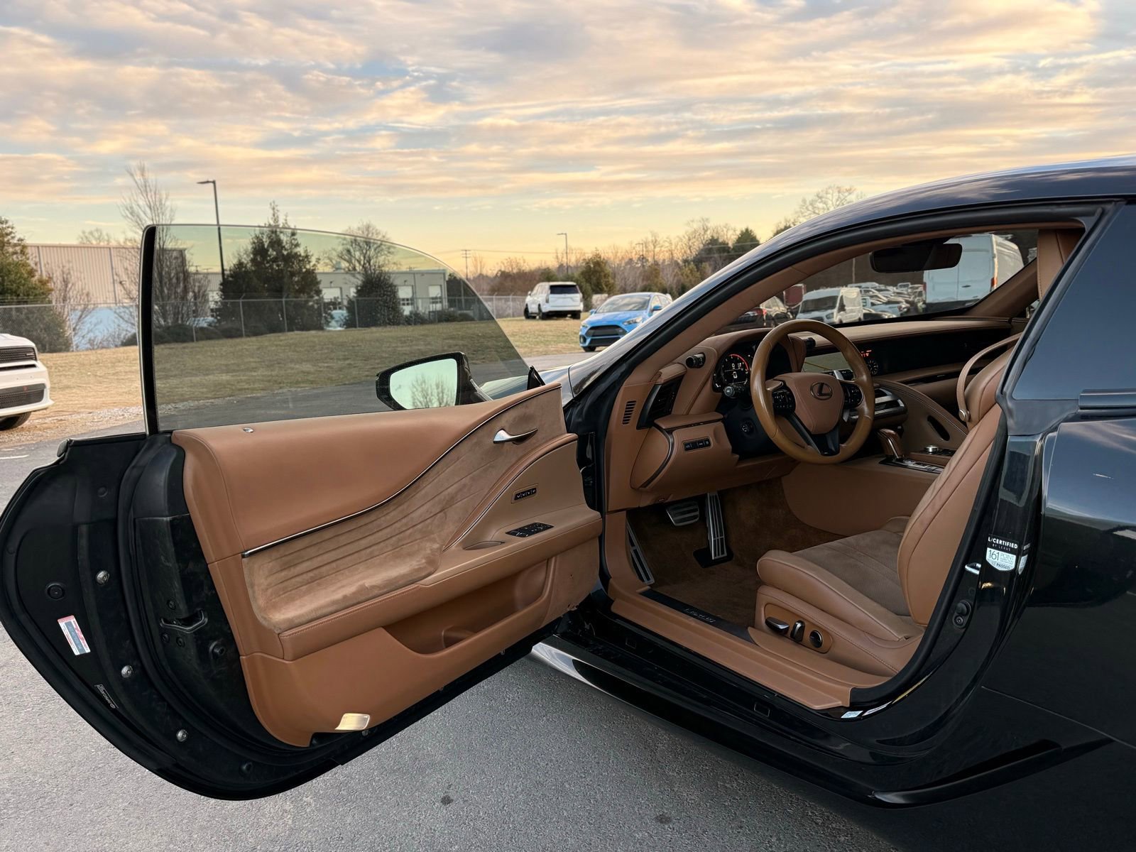 Used 2018 Lexus LC 500 Coupe image 25
