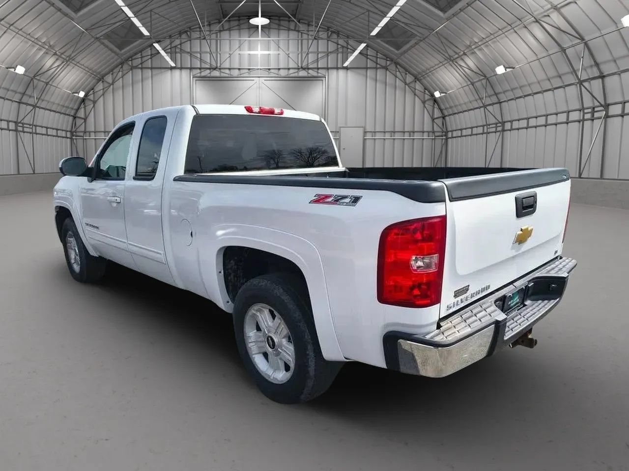 Used 2013 Chevrolet Silverado 1500 LT w/ All-Star Edition AWD/4WD image 4