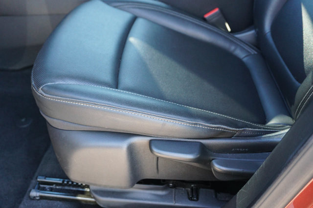 Used 2024 Buick Encore GX Sport Touring AWD/4WD image 13