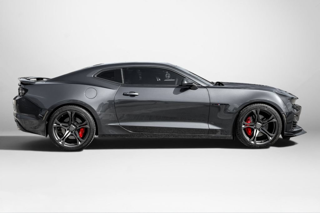Used 2023 Chevrolet Camaro SS RWD image 4