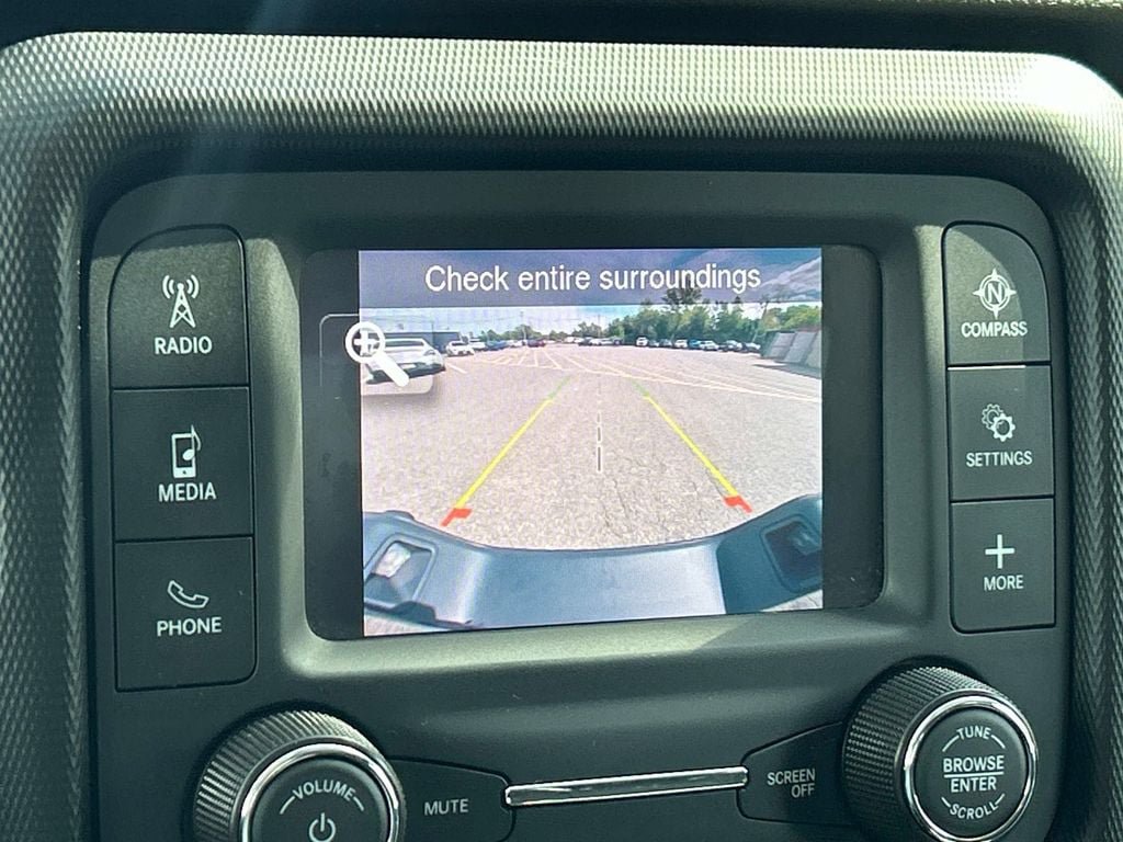 Used 2021 Jeep Gladiator Sport AWD/4WD image 29