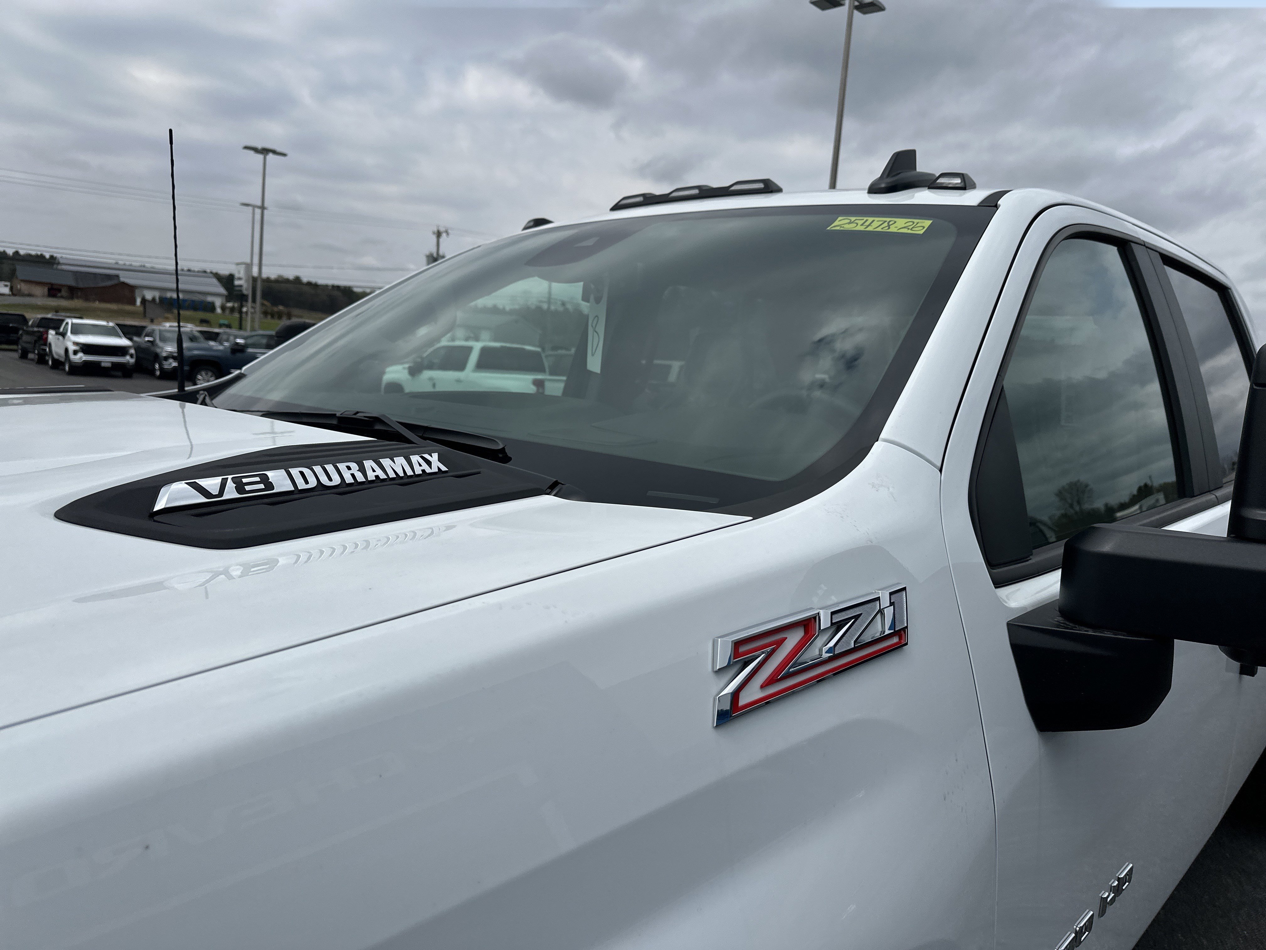New 2026 Chevrolet Silverado 2500 Custom w/ Custom Value Package AWD/4WD image 4