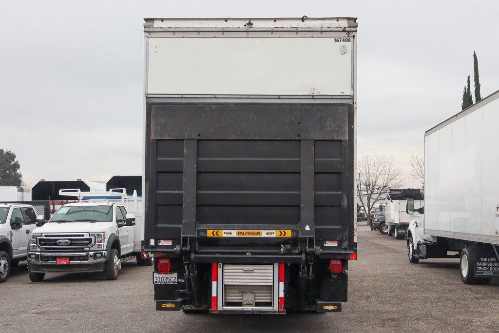 Used 2016 Ford F650 2WD Crew Cab Super Duty image 9
