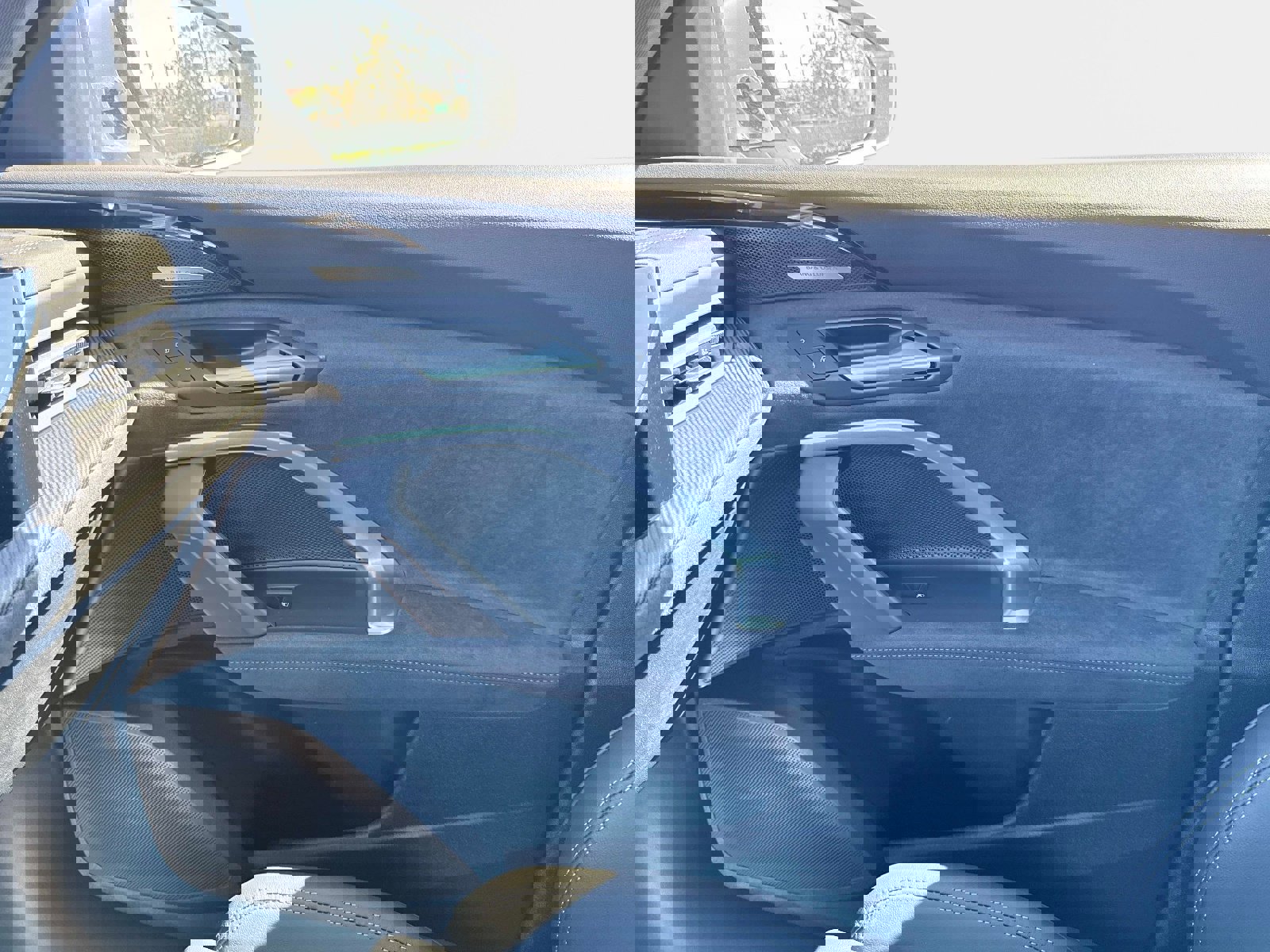 New 2025 Audi SQ5 Premium Plus image 22