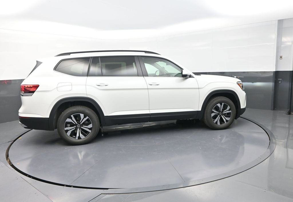New 2026 Volkswagen Atlas SE image 11