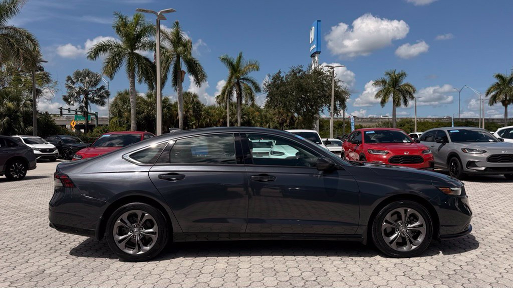 Used 2023 Honda Accord EX-L image 14